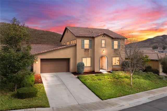 $835,000 | 35712 Ginger Tree Drive | Morningstar Ranch