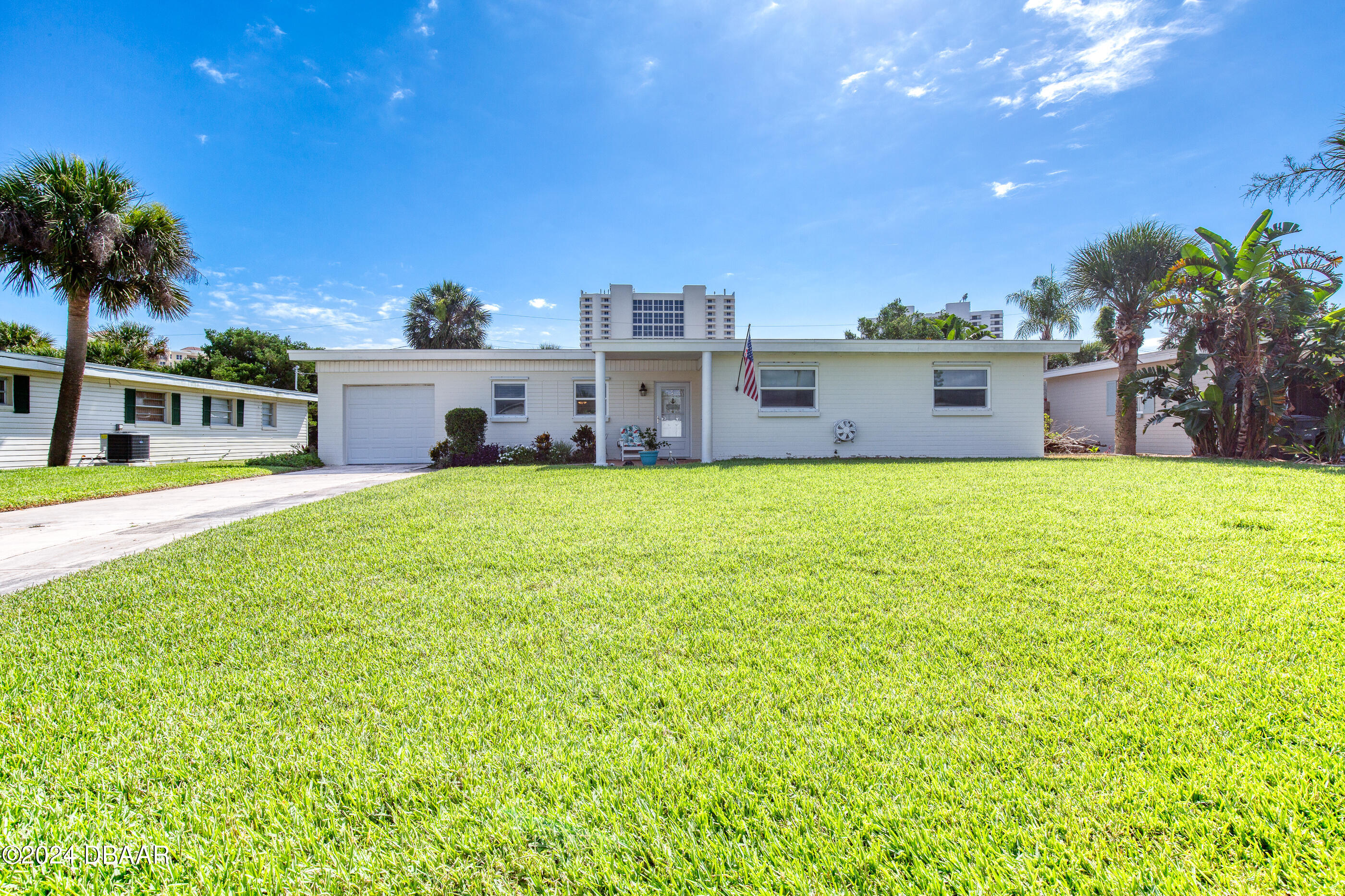 2592CoralWay-1