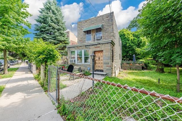 $1,139,000 | 1910 Muliner Avenue | Morris Park