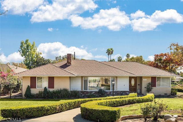 $1,498,000 | 3540 Shadow Grove Road | Northeast Pasadena