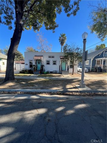 $1,800 | 3438 Locust Street | Downtown Riverside