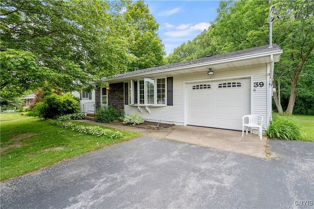 $215,000 | 39 New Street | Oswego Town