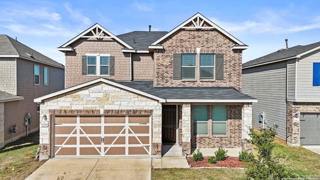 $2,350 | 5539 Castle Brook Drive | Northeast Crossing