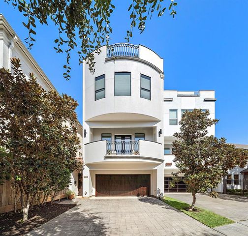 $1,100,000 | 106 Oak Place, Unit B | Midtown Houston