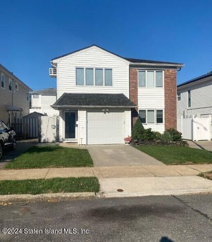 $1,050,000 | 408 Getz Avenue | Eltingville