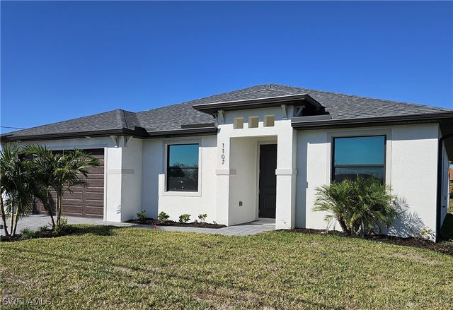 $459,999 | 1107 Northwest 13th Street | Cape Coral