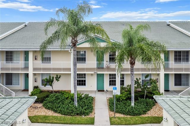 $372,500 | 4965 Sandra Bay Drive, Unit 103 | Urban Estates