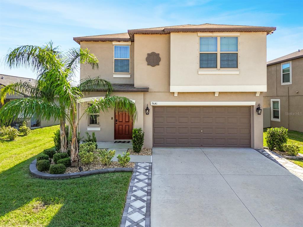 9641 Channing Hill Cir-5 Bed/2.5 Bath/plus Loft and Enclosed Lanai