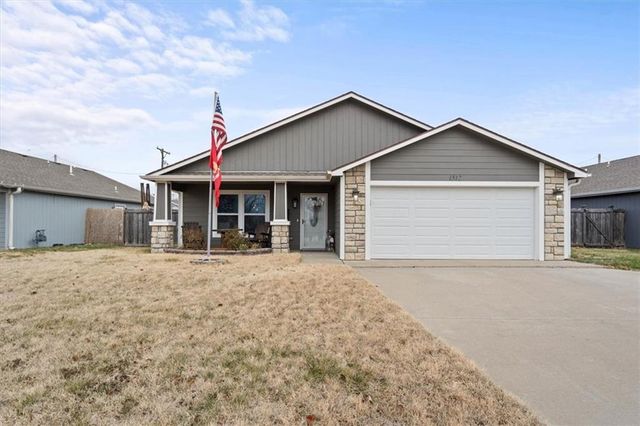 $195,000 | 1512 Southwest 72nd Place | Williamsport Township - Shawnee County