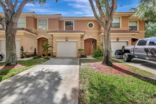 $2,600 | 403 Rainbow Springs Terrace | Royal Palm Beach