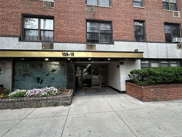 $488,000 | 138-15 Franklin Avenue, Unit 221 | Flushing