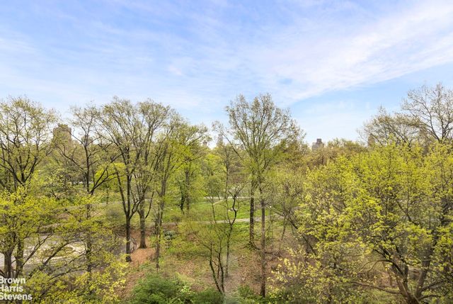 $5,395,000 | 239 Central Park West, Unit 8B | Upper West Side