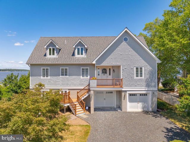 $1,900,000 | 1319 Bay Head Road