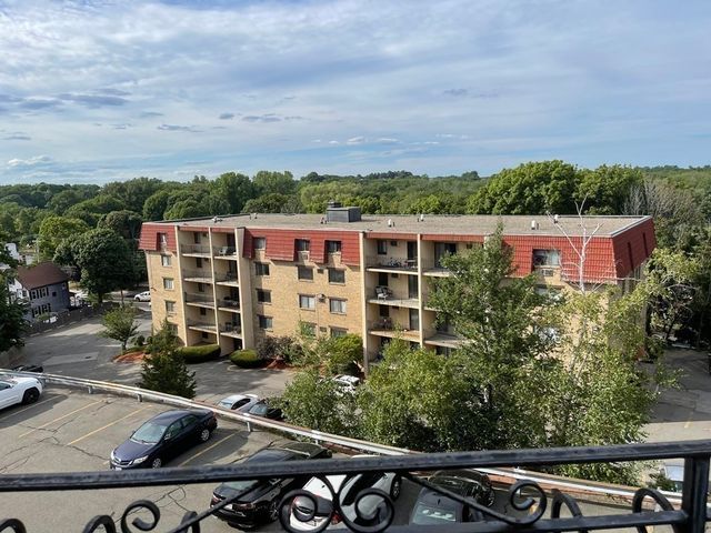 $350,000 | 159 Franklin Street, Unit D3 | Haywardville