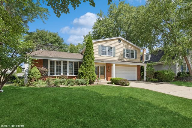 $549,900 | 1018 West Cedar Lane | Arlington Heights