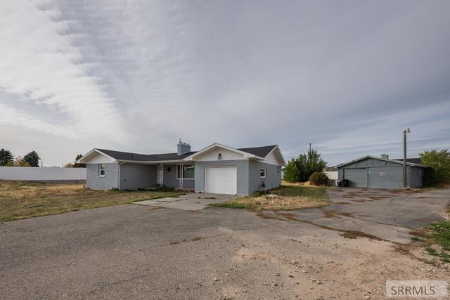 $399,900 | 3890 Rocky Mountain Drive