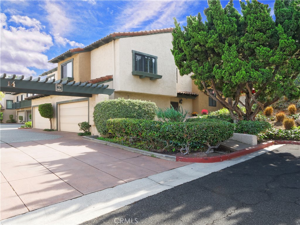 Welcome to 28672 Vista Madera, Rancho Palos Verdes