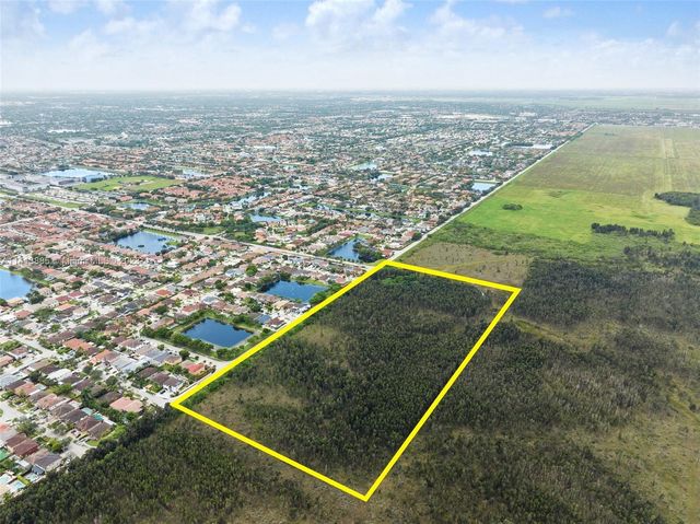 $5,000,000 | 16700 Southwest 52/56 Street | Tamiami