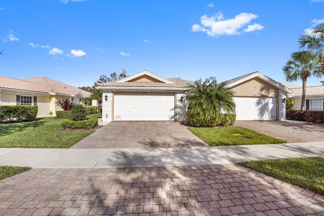 $389,000 | 12170 Southwest Elsinore Drive | Tradition