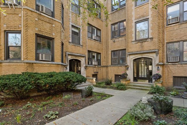 $349,900 | 541 West Brompton Avenue, Unit 3S | Lake View East