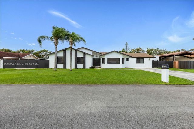 $1,100,000 | 18650 Southwest 127th Court | South Miami Heights