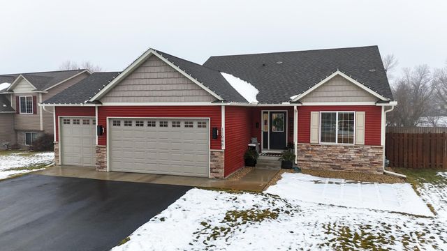 $399,900 | 11948 78th Street Northeast | Arbor Creek