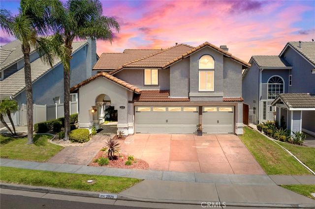 $949,000 | 2929 Camellia Court | Sierra del Oro