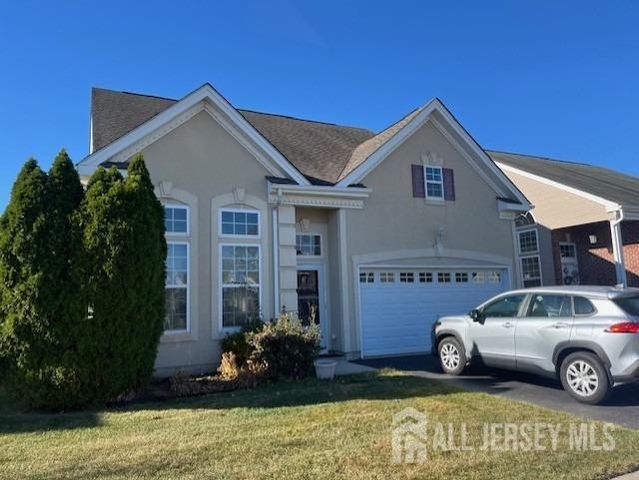 $595,000 | 47 Stony Path | South Brunswick Township