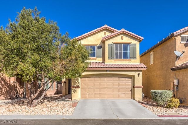 $389,900 | 4424 Oberlander Avenue | Maravilla