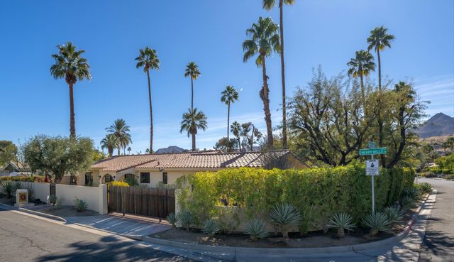 $1,195,000 | 5289 East Cherry Hills Drive | Palm Springs Golf Club