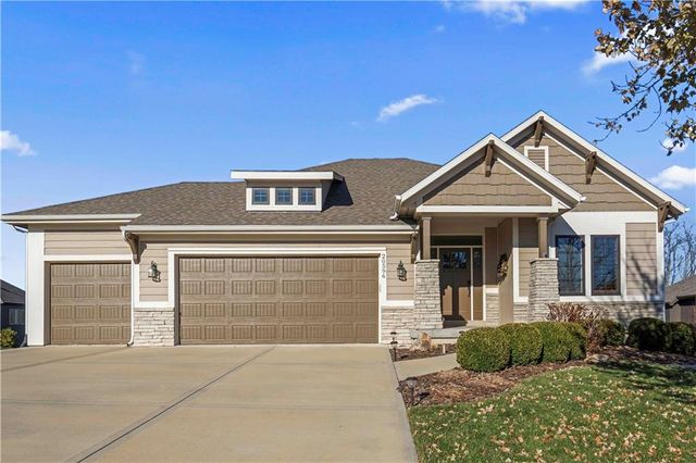 $695,000 | 20596 West 112th Terrace | Olathe