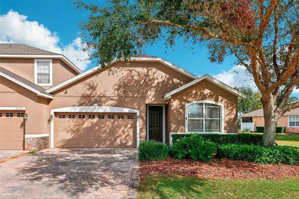 One story, end unit townhome in the guard gated community of Eagle Dunes