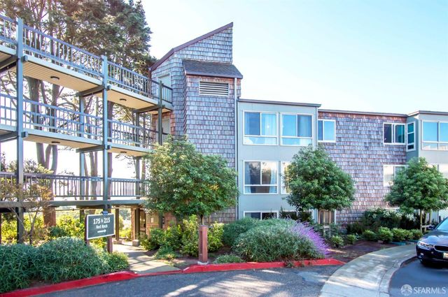 $2,895 | 215 Red Rock Way, Unit 307J | Diamond Heights Village