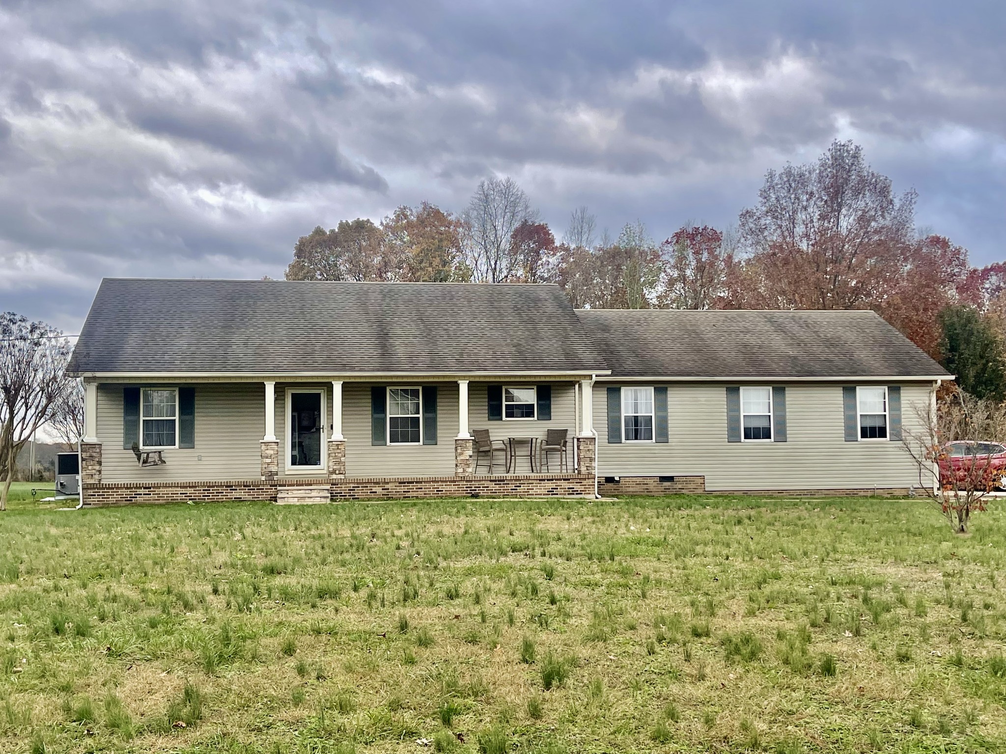 front view of house with a yard