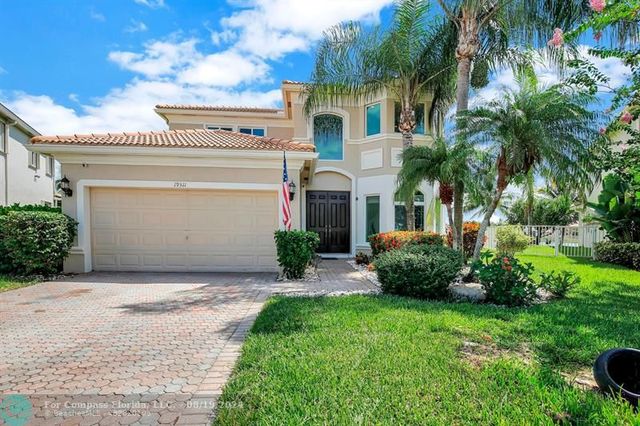 $799,900 | 19311 Southwest 61st Street | Pembroke Pines