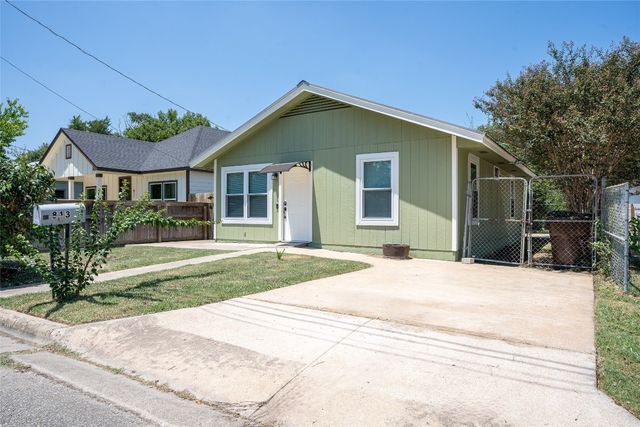 $199,000 | 813 5th Street | Lockhart