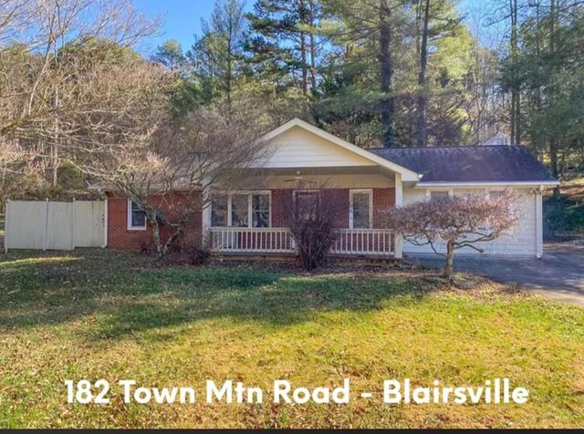 $1,400 | 182 Town Mountain Road