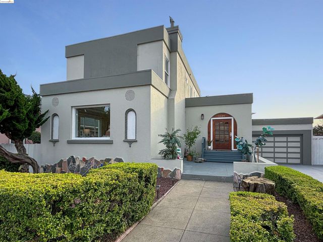 $1,870,000 | 2085 Ocean Avenue | Ingleside Terrace