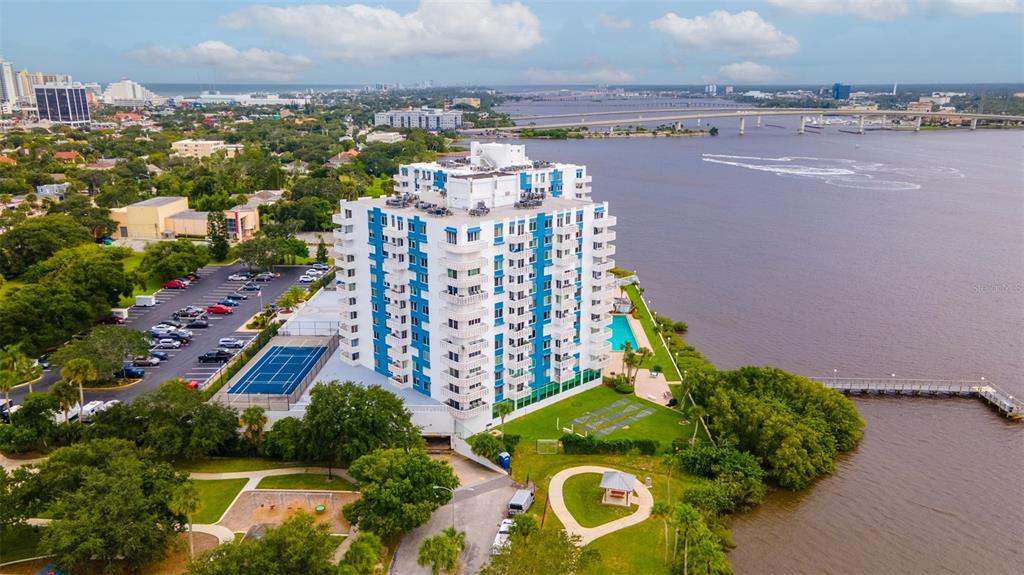 an aerial view of multiple house