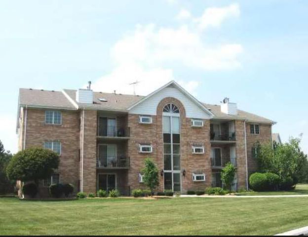 $165,000 | 18320 Robin Lane, Unit D2 | Homewood