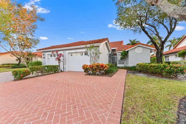 $3,000 | 7192 Summer Tree Drive | Palm Isles