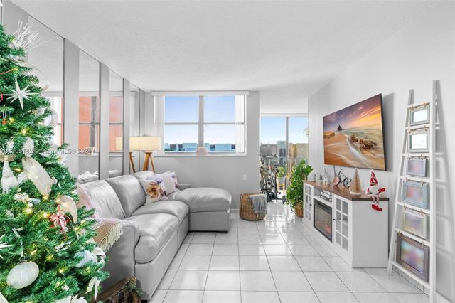 $300,000 | 9440 West Flagler Street, Unit 414 | Fountainebleau