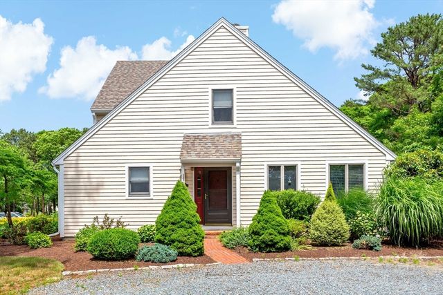 $524,000 | 35 Shellback Way, Unit 35 | Mashpee