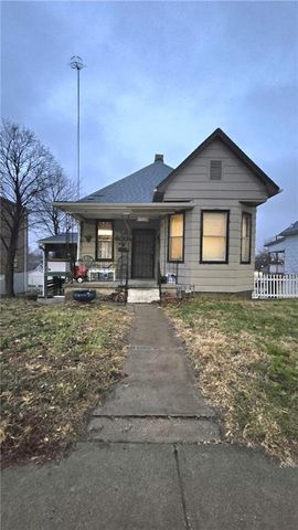 $60,000 | 6004 King Hill Avenue | St. Joseph