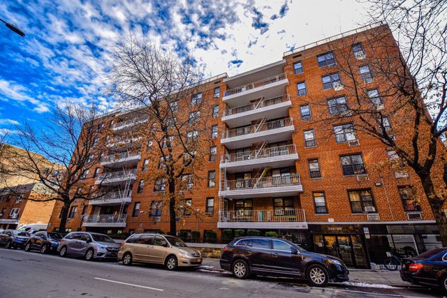 $550,000 | 132-40 Sanford Avenue, Unit 5A | Flushing