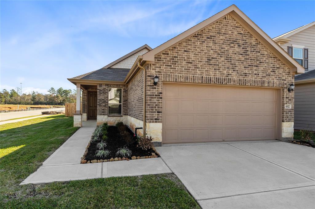 Welcome home to 4832 Salerno Lane located in Sagecrest Trails and zoned to Willis ISD!