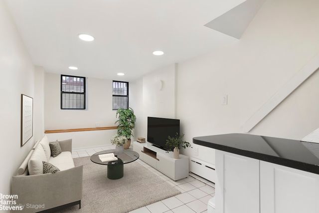 $295,000 | 394 15th Street, Unit 1RF | Park Slope