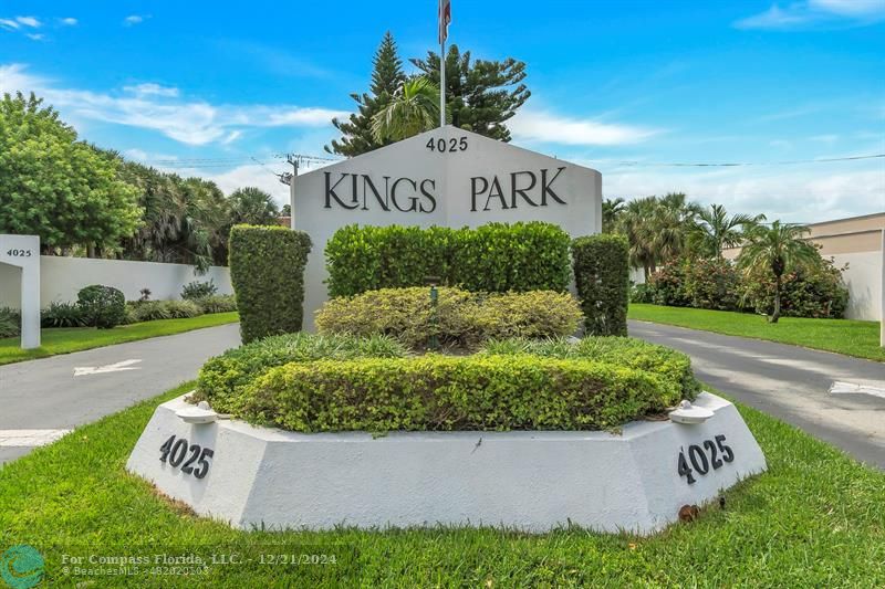 Kings Park Entrance