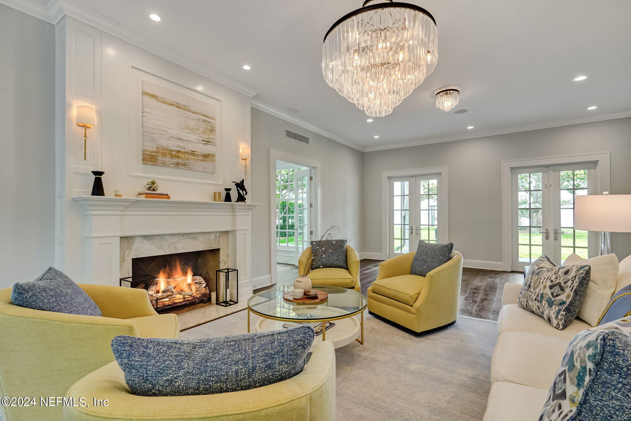 Luxurious Formal Living Room