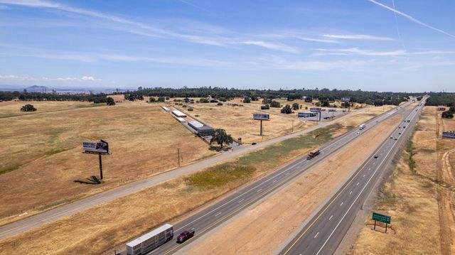 $300,000 | Xxx Auction Yard Road